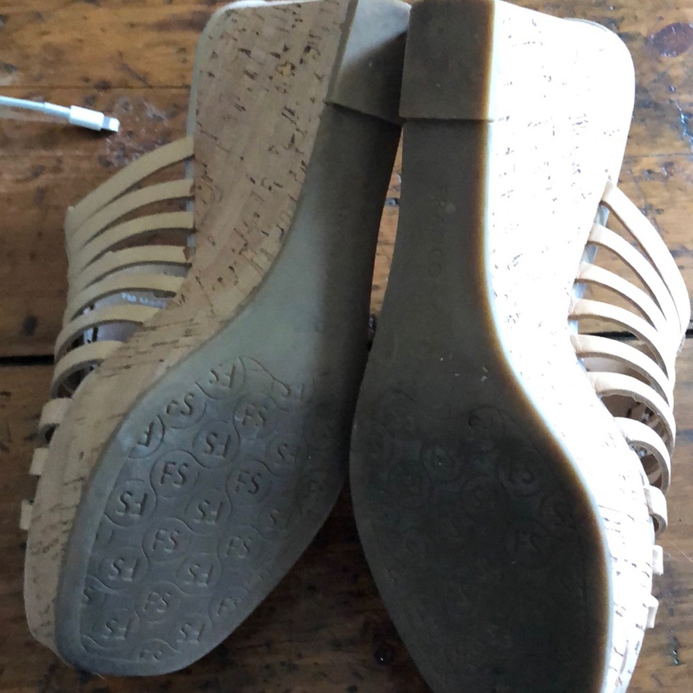 Wedges - Picture 2 of 2